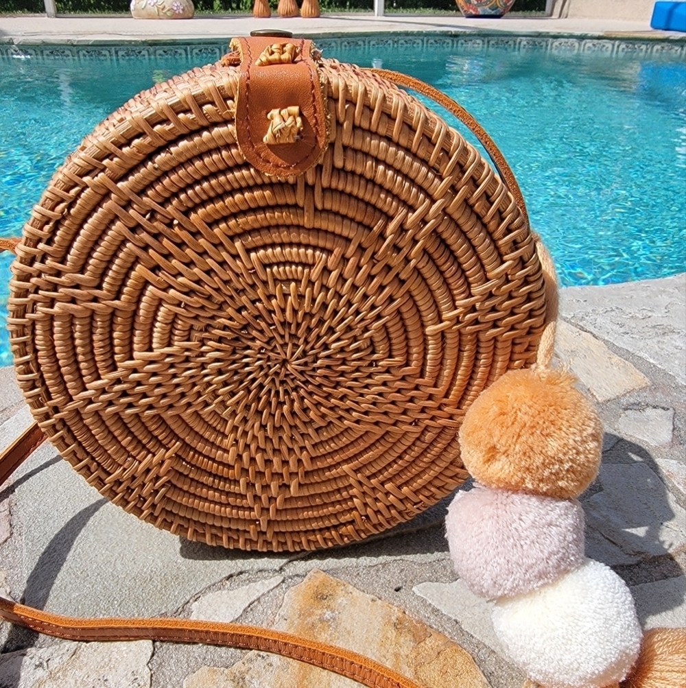 BOHO Round Woven Rattan Crossbody Bag with Pom-Pom Details - Picture 2 of 9